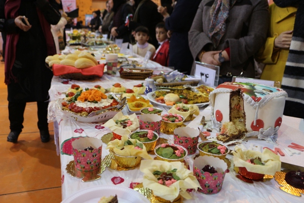 هنرنمایی و رقابت بانوان میاندوآبی در جشنواره آشپزی و غذا + تصاویر