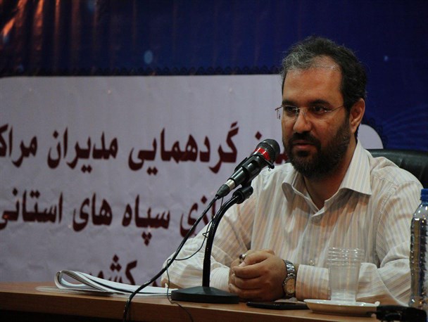 تبیین ۱۰ راهبرد رسانه ای جبهه انقلاب در دهه پنجم/ در برابر دوگانه القایی فیلترینگ – آزادی باید دوگانه منطقی مدیریت بومی بر فضای مجازی در مقابل مدیریت بیگانه را به گفتمان غالب تبدیل کنیم