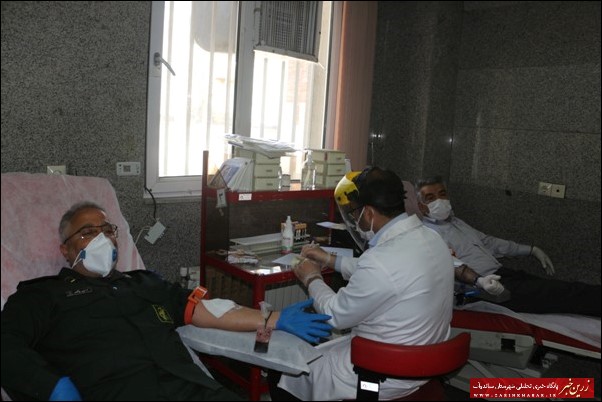 کارکنان ناحیه مقاومت بسیج میاندوآب خون اهدا کردند + تصاویر