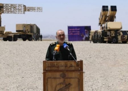 سرلشکر سلامی: استراتژی و سیاست عملیاتی ما توسعه‌ی قلمرو دفاعی در اعماق وسیع و در ارتفاع بالا است