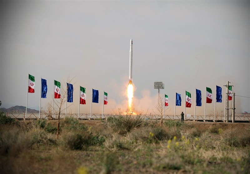 سپاه دومین ماهواره خود به‌نام «نور۲» را به فضا پرتاب کرد