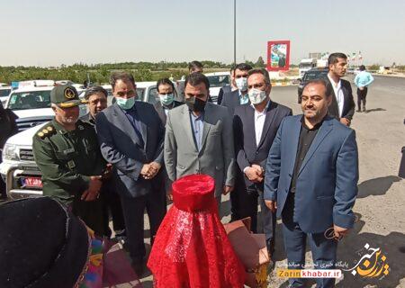 وزیر ارتباطات و فناوری اطلاعات به مقام شامخ شهدای میاندوآب ادای احترام کرد