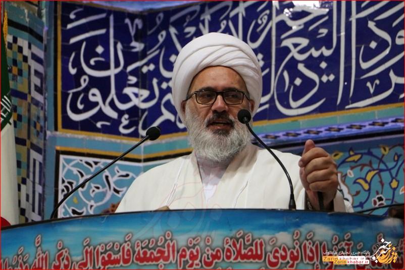 ملت ایران همواره پای نظام و انقلاب اسلامی ایستاده اند/ در تحلیل ها و سخنان از جاده انصاف خارج نشوید