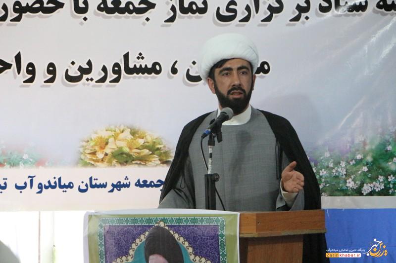 نماز جمعه جایگاهی برای ارتباط مستقیم مردم و مسئولان است/ ایجاد ناامیدی و بی اعتمادسازی، طراحی دشمن است