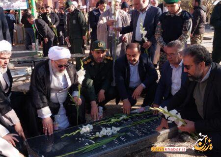 تجدید میثاق مسئولان و بسیجیان میاندوآب با شهدا + تصاویر