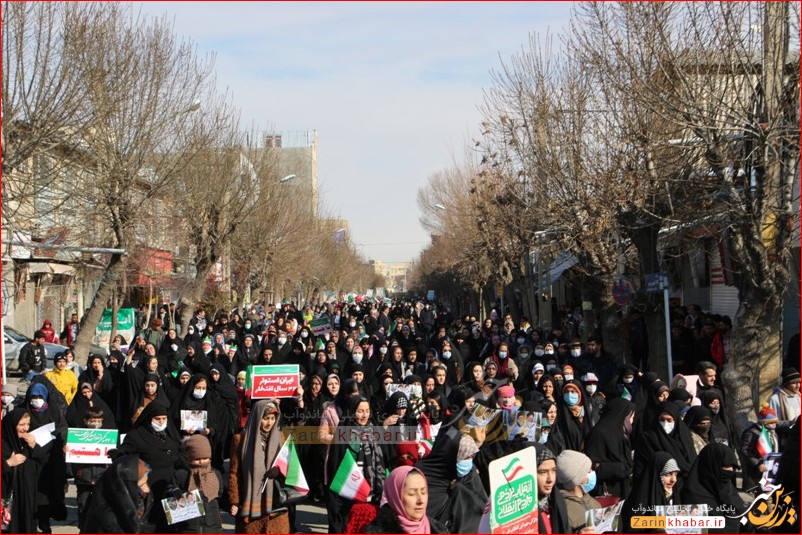 حاضری میاندوآبی ها در راهپیمایی ۲۲ بهمن ماه