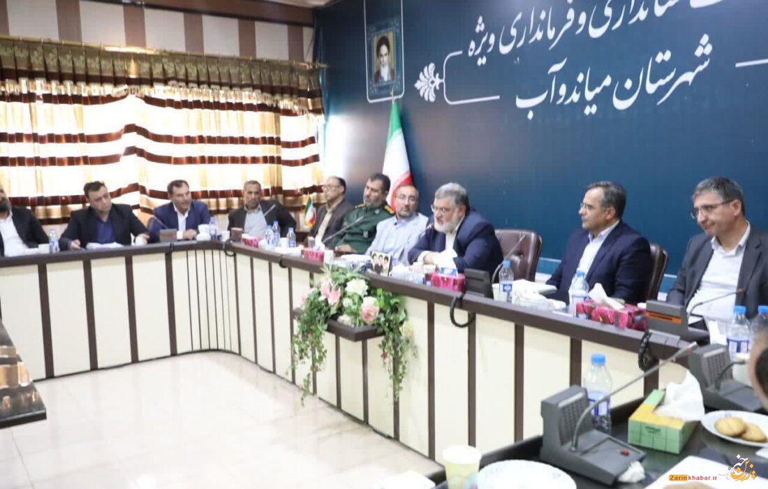 هر کس مانع تولید باشد، باید برکنار شود