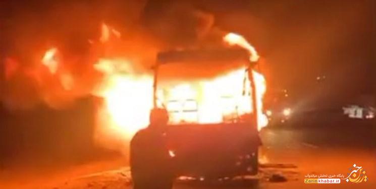 علت آتش‌سوزی اتوبوس مسافربری در دست بررسی است