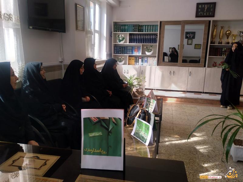 برگزاری جشن روز پاسدار در ۳۰ مدرسه میاندوآب