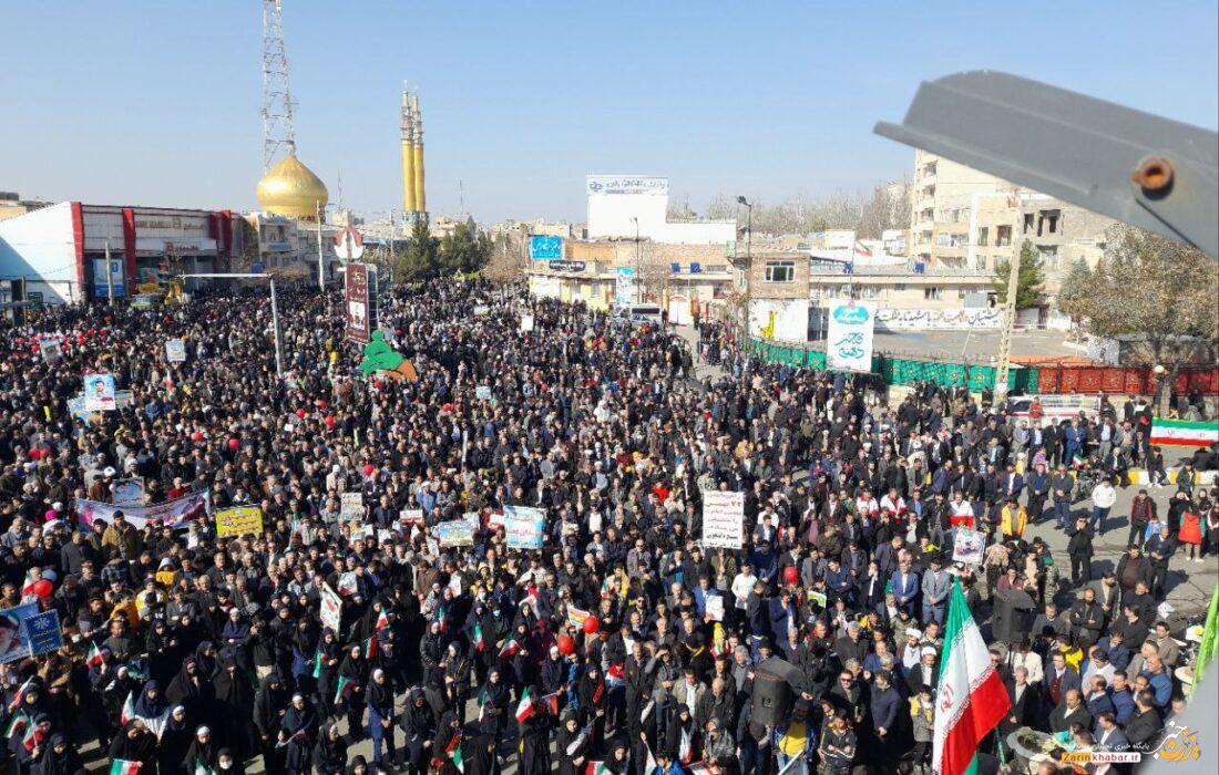 خیابانهای میاندوآب، خیابان انقلاب شدند