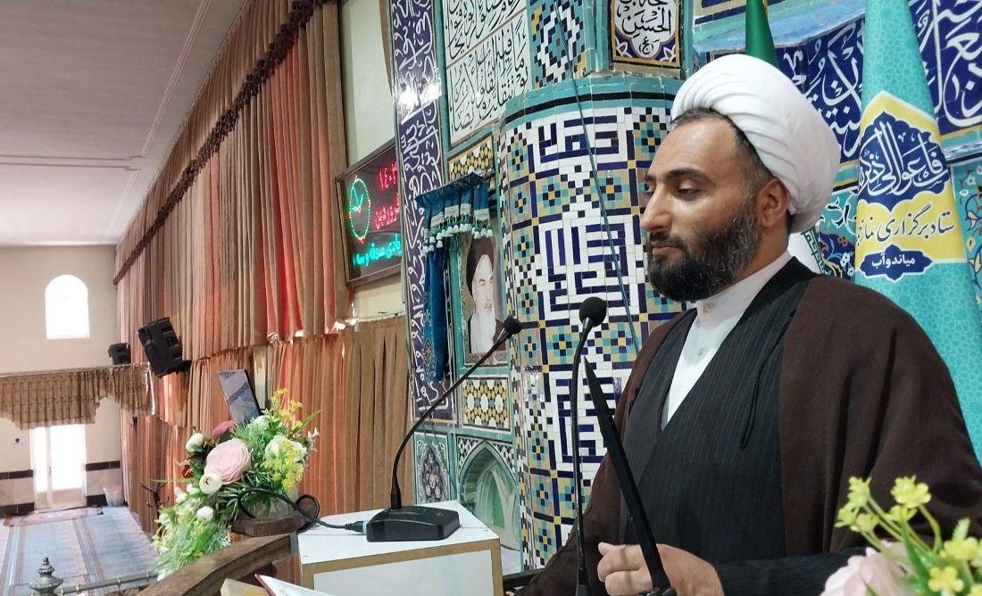 اربعین طنین شعار «هیهات من الذله» است