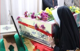 میزبانی دانش‌آموزان دختر میاندوآبی از شهید گمنام