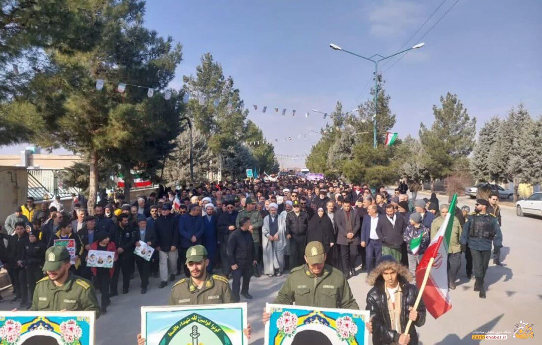 حاضری مردم باروق در راهپیمایی ۲۲ بهمن