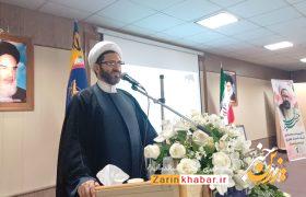  شهید مطهری مقابل تهاجم فکری دشمنان ایستاد