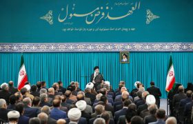 مجلس باید نشانه عزم و ارده ملی باشد