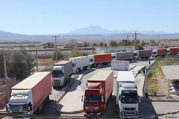 آغاز مبادلات کالاهای اساسی میان آذربایجان‌غربی و ترکیه